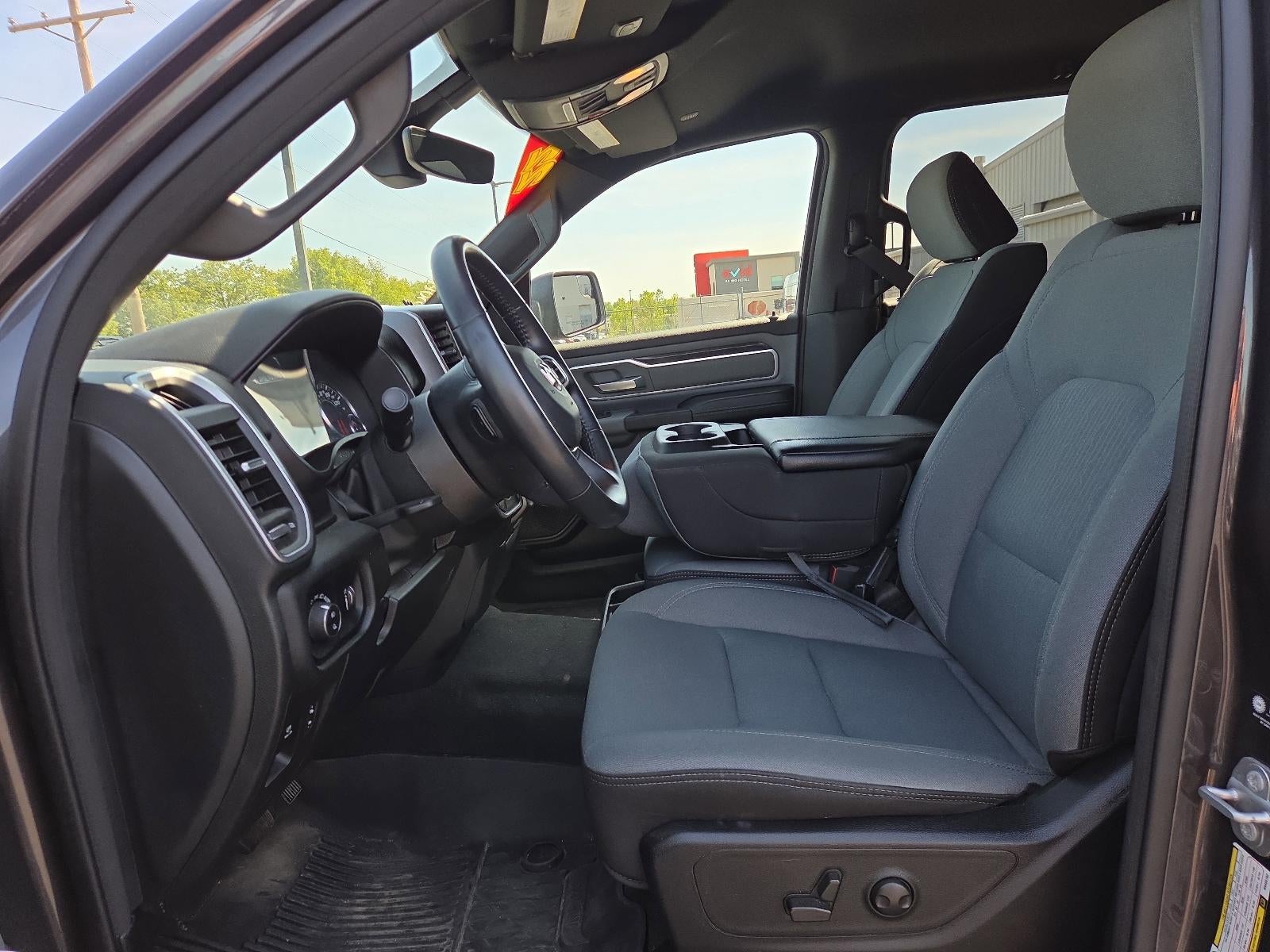 2022 RAM 1500 Big Horn 4x4 Crew Cab 5'7" Box