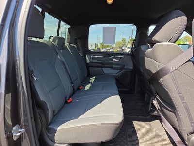 2022 RAM 1500 Big Horn 4x4 Crew Cab 5'7" Box