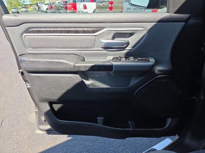 2022 RAM 1500 Big Horn 4x4 Crew Cab 5'7" Box