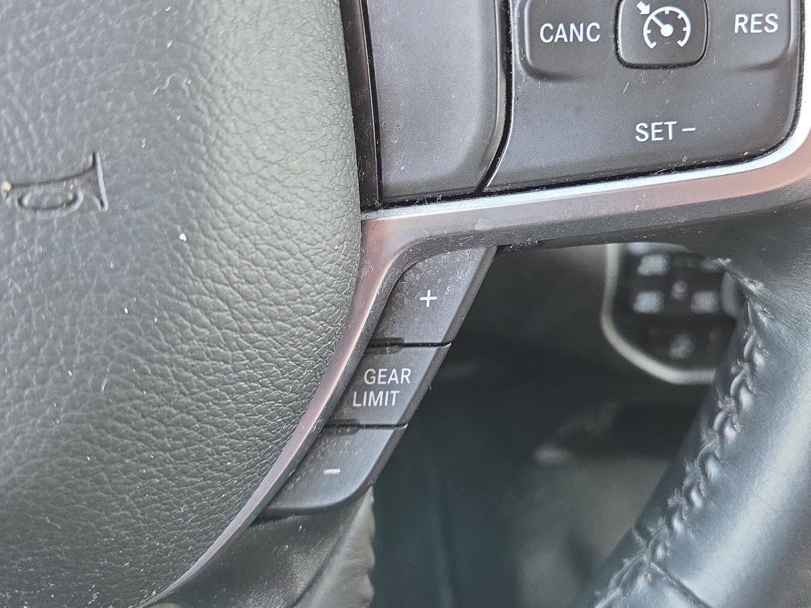 2022 RAM 1500 Big Horn 4x4 Crew Cab 5'7" Box
