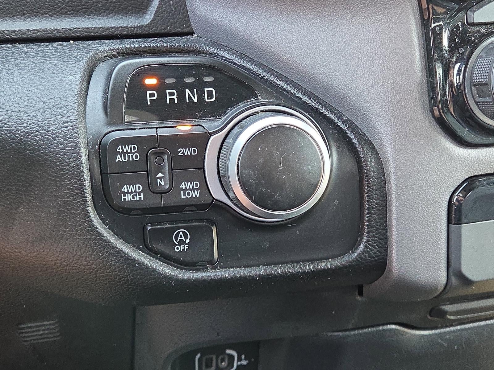 2022 RAM 1500 Big Horn 4x4 Crew Cab 5'7" Box