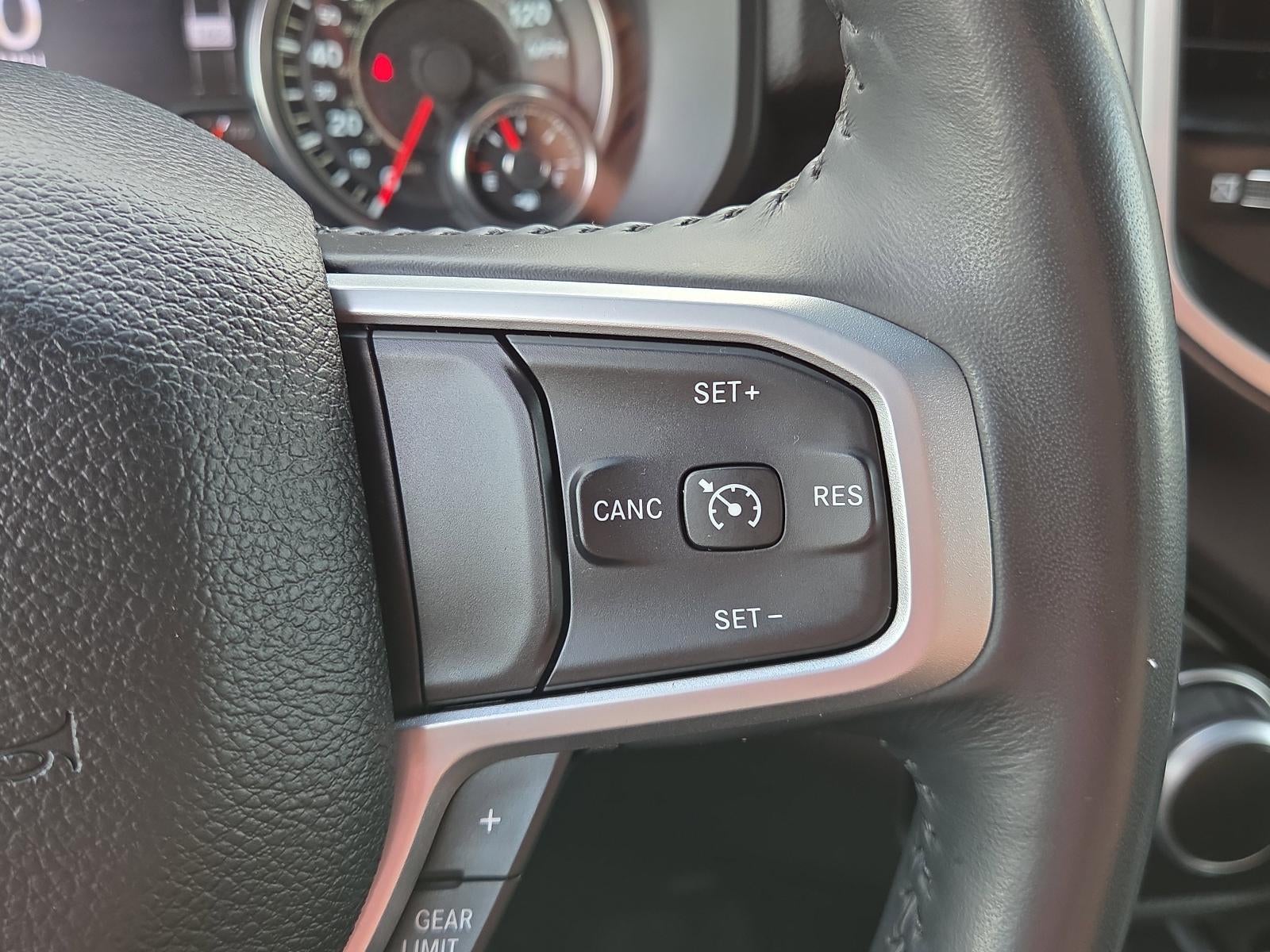 2023 RAM 1500 Big Horn 4x4 Crew Cab 5'7" Box