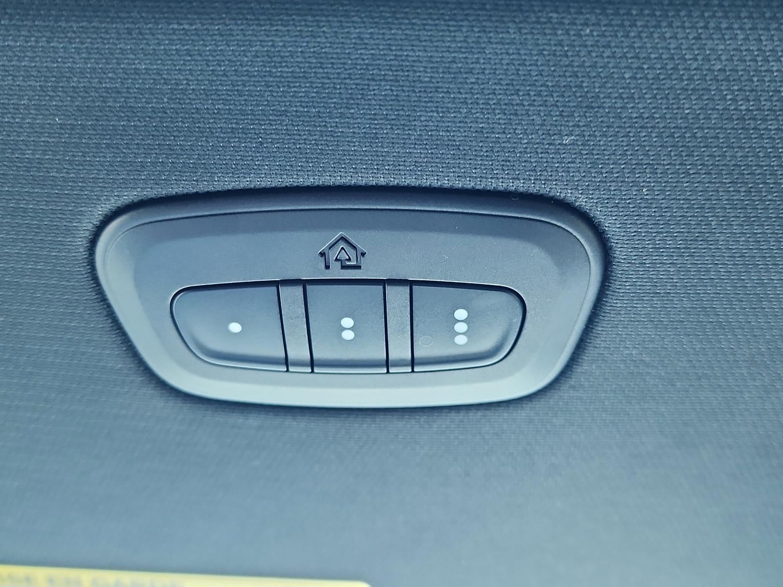 2021 RAM 1500 Big Horn 4x4 Crew Cab 5'7" Box