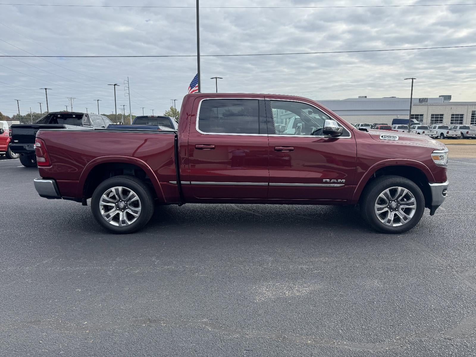 2023 RAM 1500 Limited 4x4 Crew Cab 5'7" Box