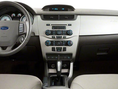 2010 Ford Focus 4dr Sdn SE