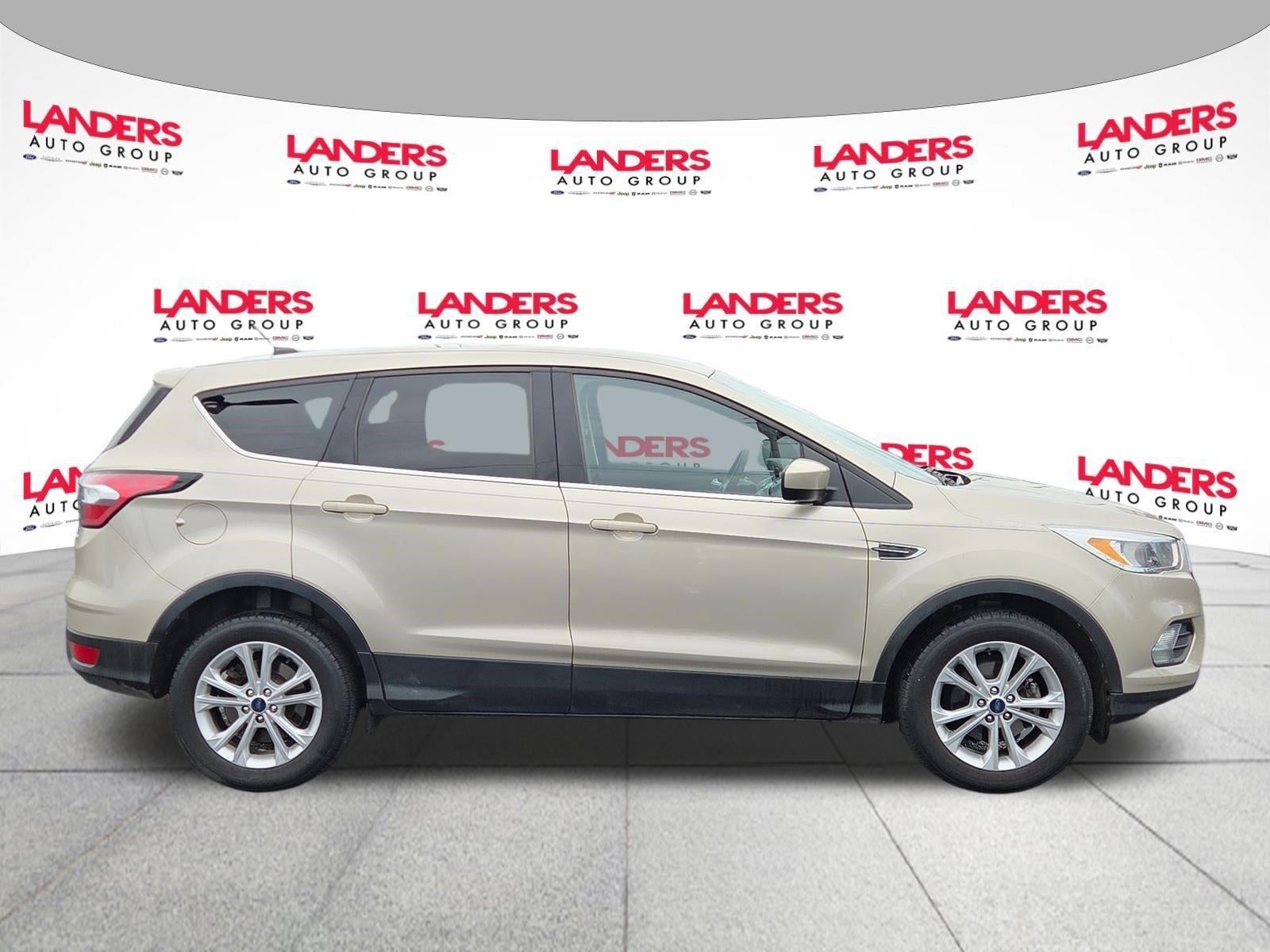 2017 Ford Escape SE FWD