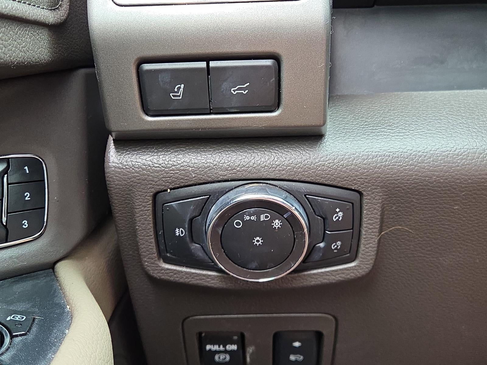 2018 Ford Expedition Max XLT 4x2