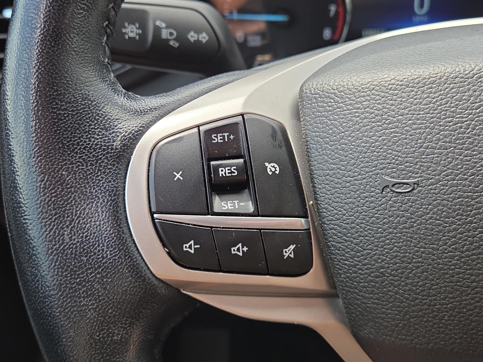 2022 Ford Explorer XLT RWD
