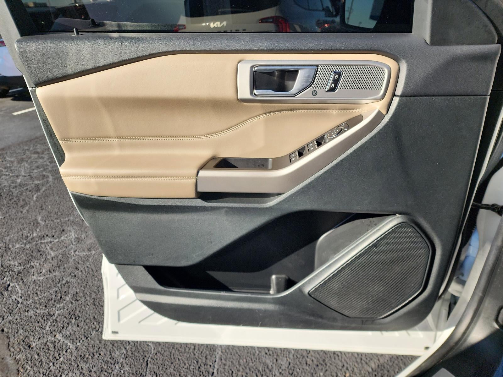 2023 Ford Explorer Limited RWD