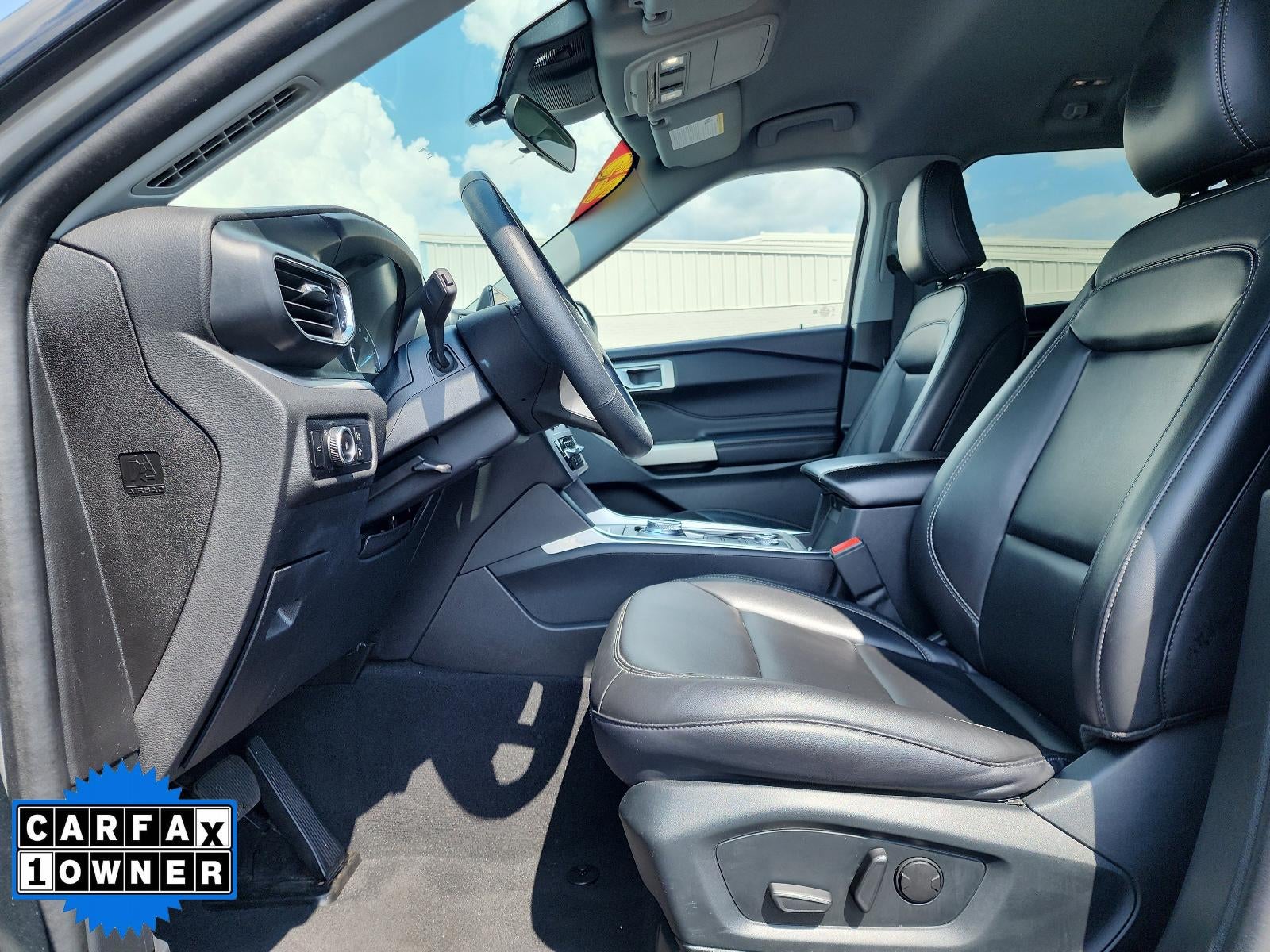 2023 Ford Explorer XLT 4WD