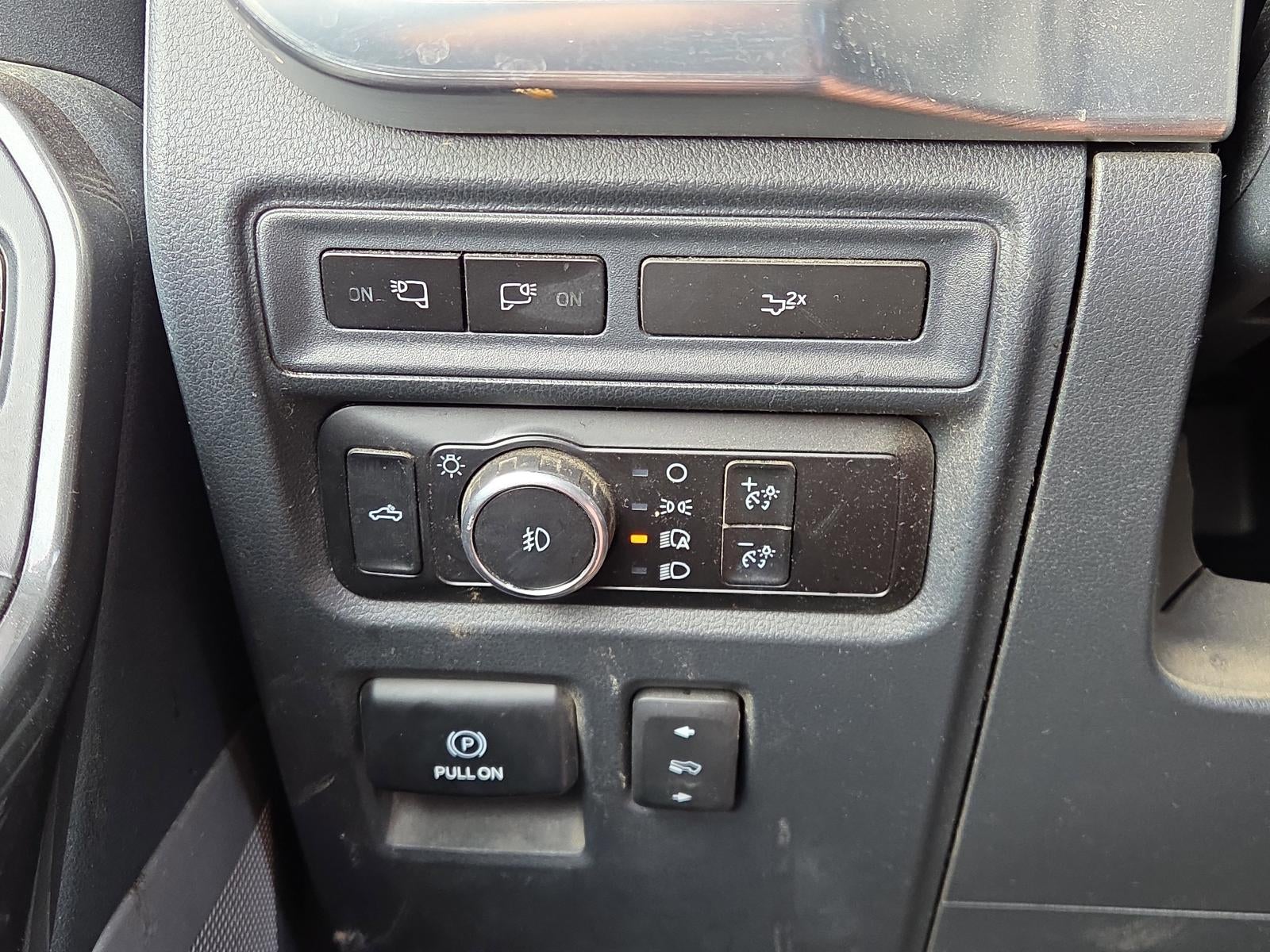 2023 Ford F-150 LARIAT 4WD SuperCrew 5.5' Box