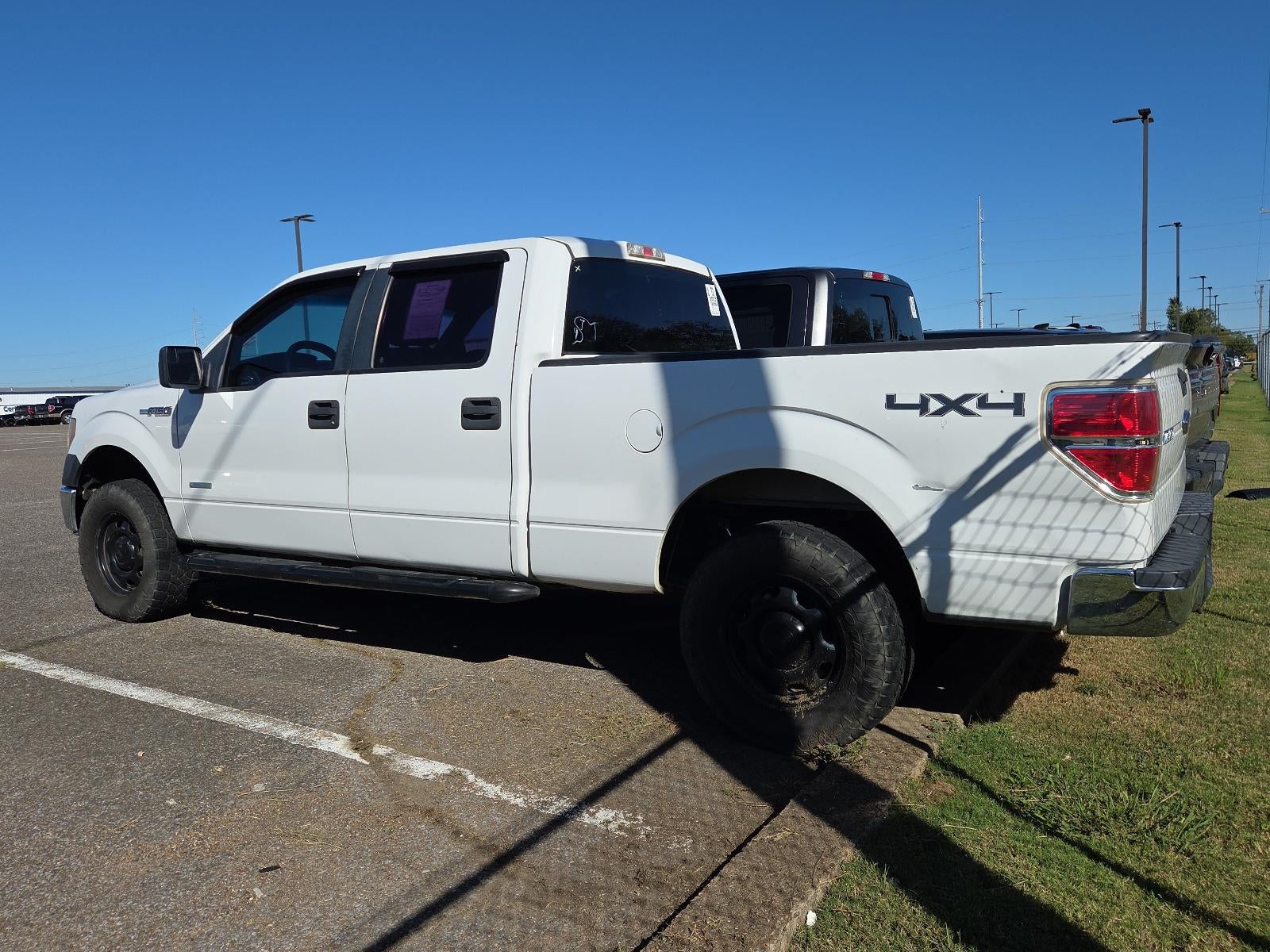 2013 Ford F-150 4WD SuperCrew 5-1/2 Ft Box XL