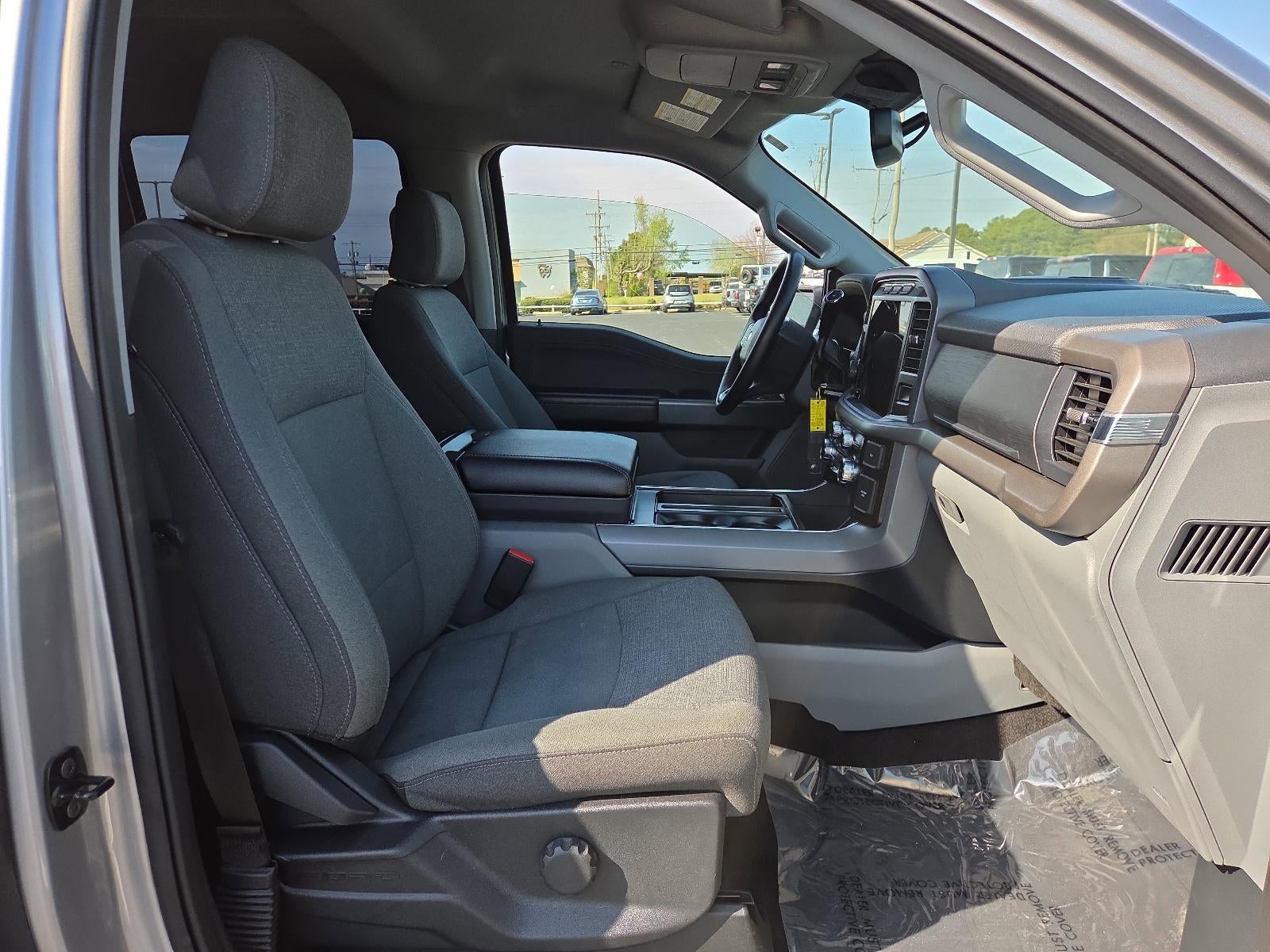 2024 Ford F-150 XLT 4WD SuperCrew 5.5' Box