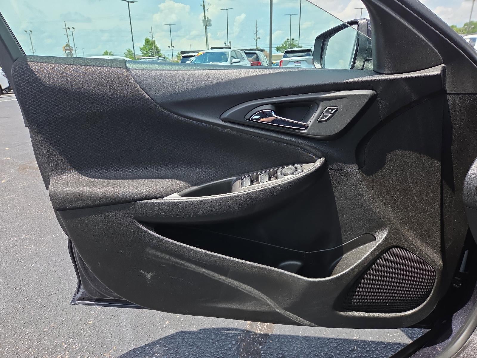 2023 Chevrolet Malibu 4dr Sdn 1LT