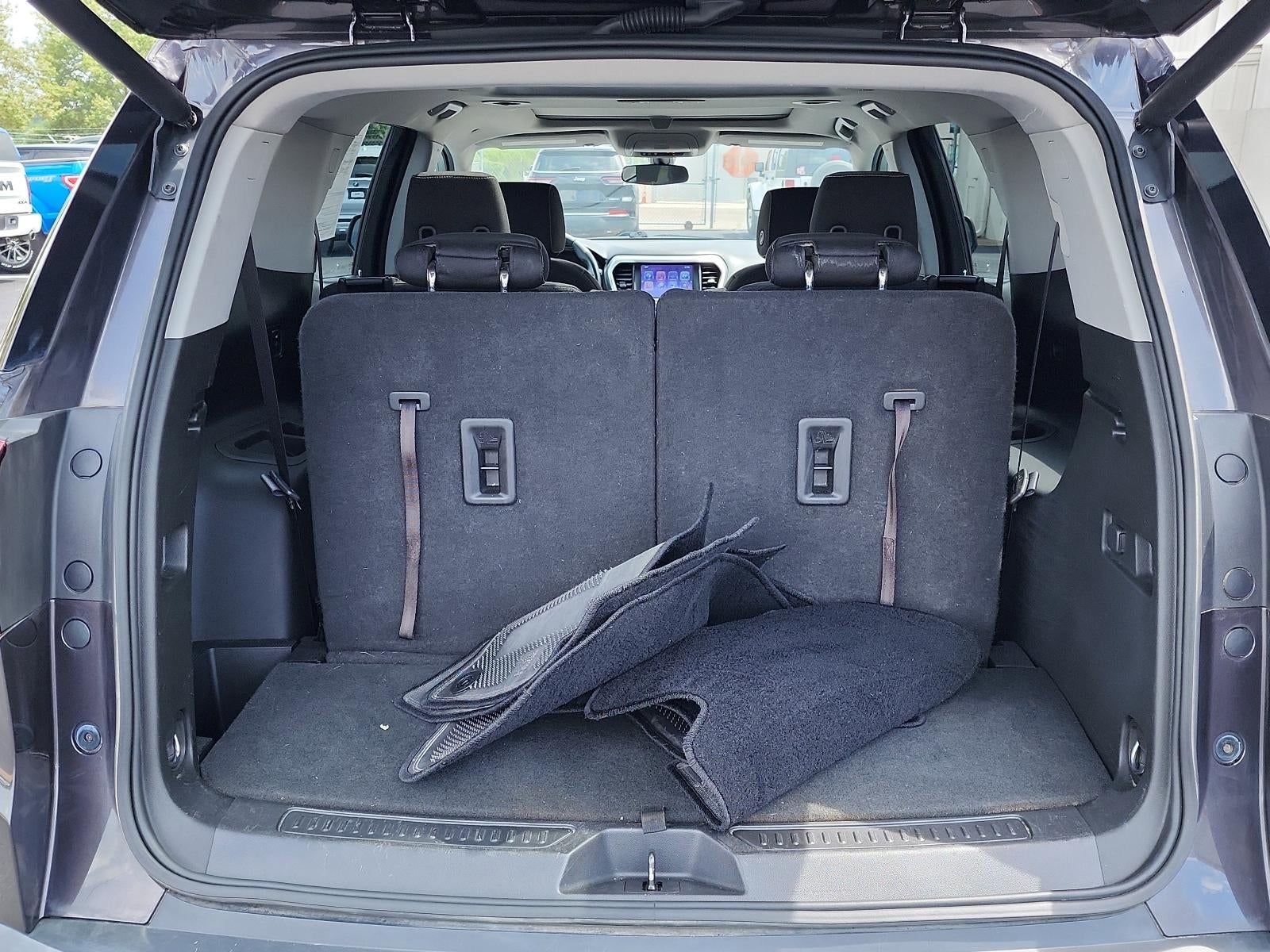 2017 GMC Acadia FWD SLE-2