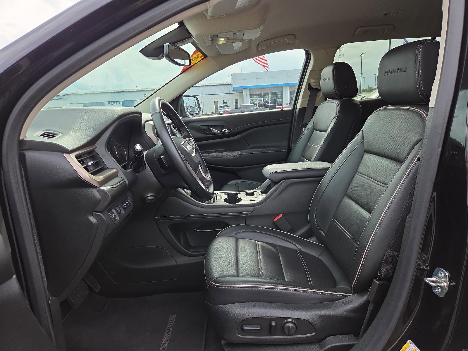 2023 GMC Acadia FWD Denali