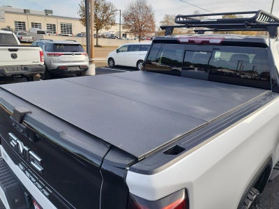 2022 GMC Sierra 1500 Crew Cab Short Box 4-Wheel Drive AT4