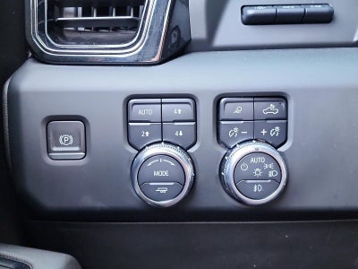 2022 GMC Sierra 1500 Crew Cab Short Box 4-Wheel Drive AT4
