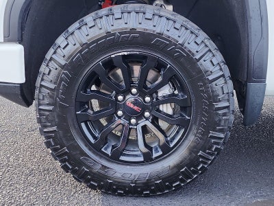 2022 GMC Sierra 1500 Crew Cab Short Box 4-Wheel Drive AT4