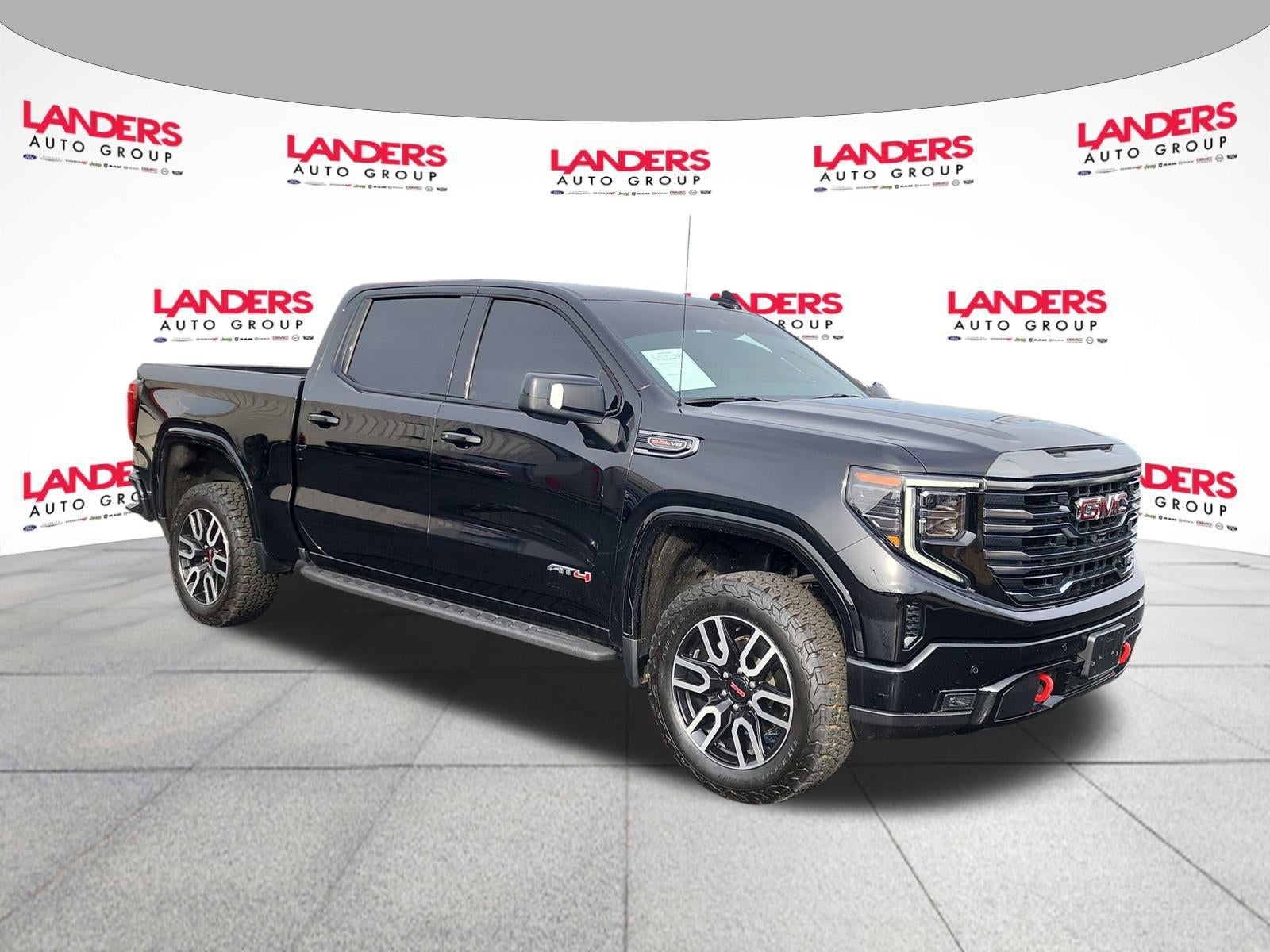 2022 GMC Sierra 1500 Crew Cab Short Box 4-Wheel Drive AT4