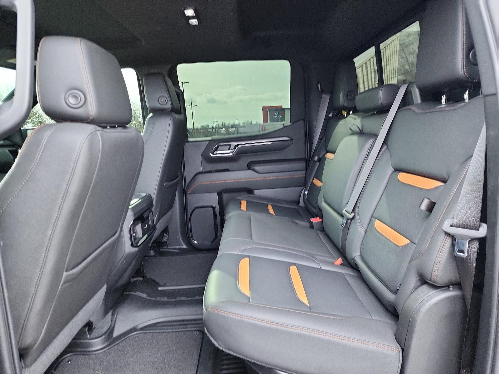 2022 GMC Sierra 1500 Crew Cab Short Box 4-Wheel Drive AT4