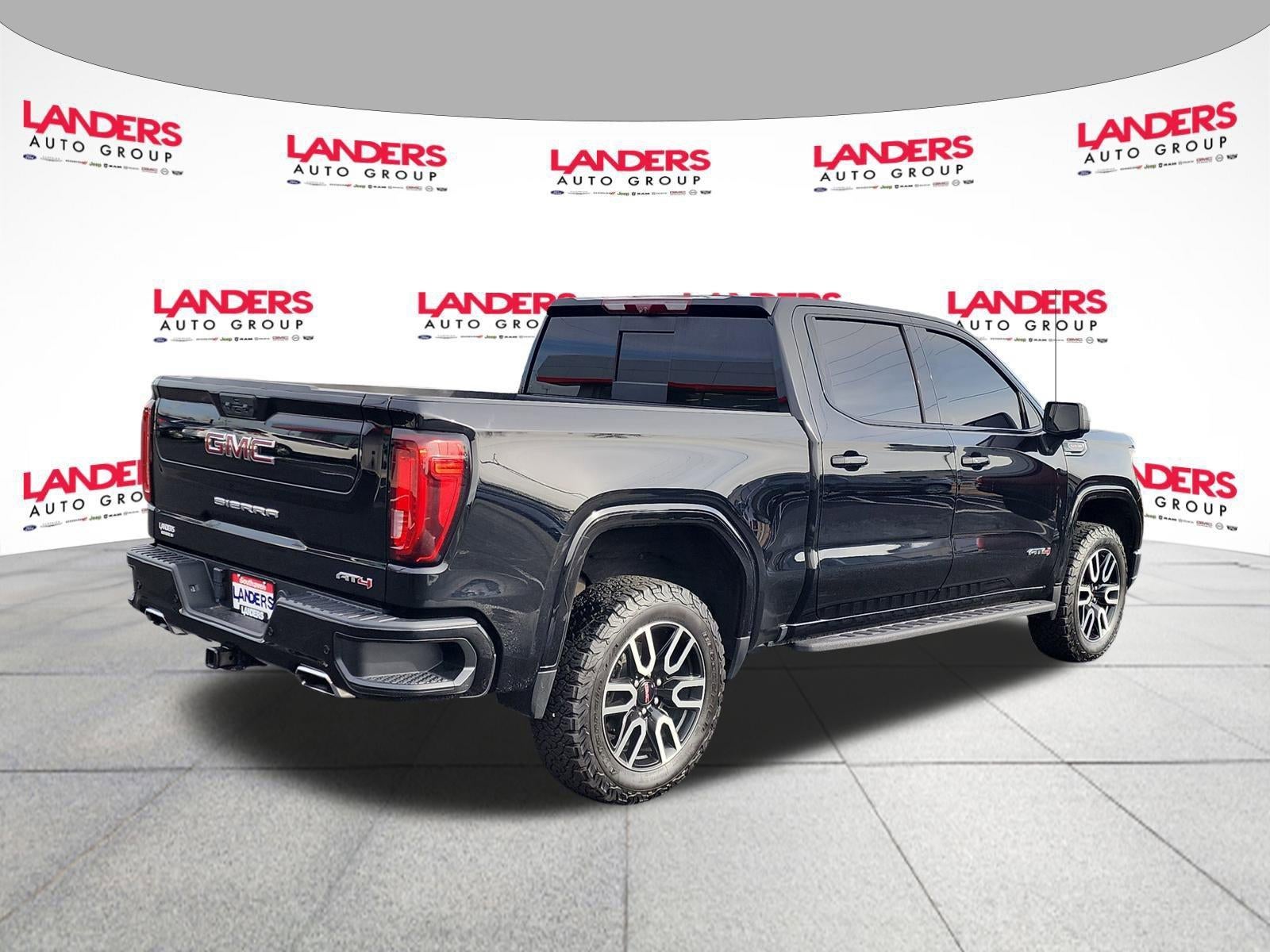 2022 GMC Sierra 1500 Crew Cab Short Box 4-Wheel Drive AT4