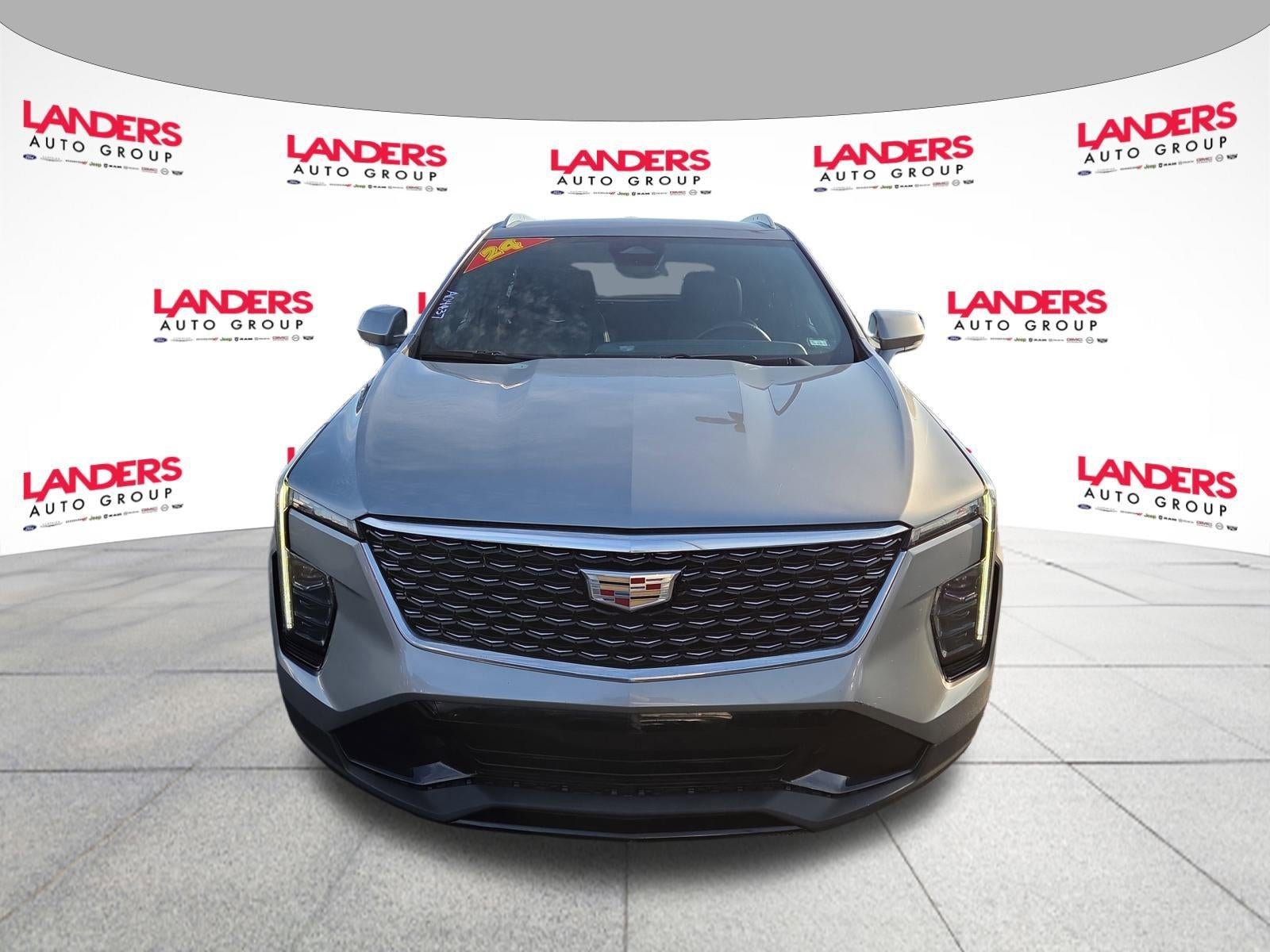 2024 Cadillac XT4 FWD 4dr Premium Luxury