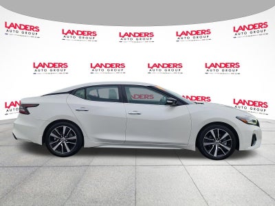 2022 Nissan Maxima SV CVT