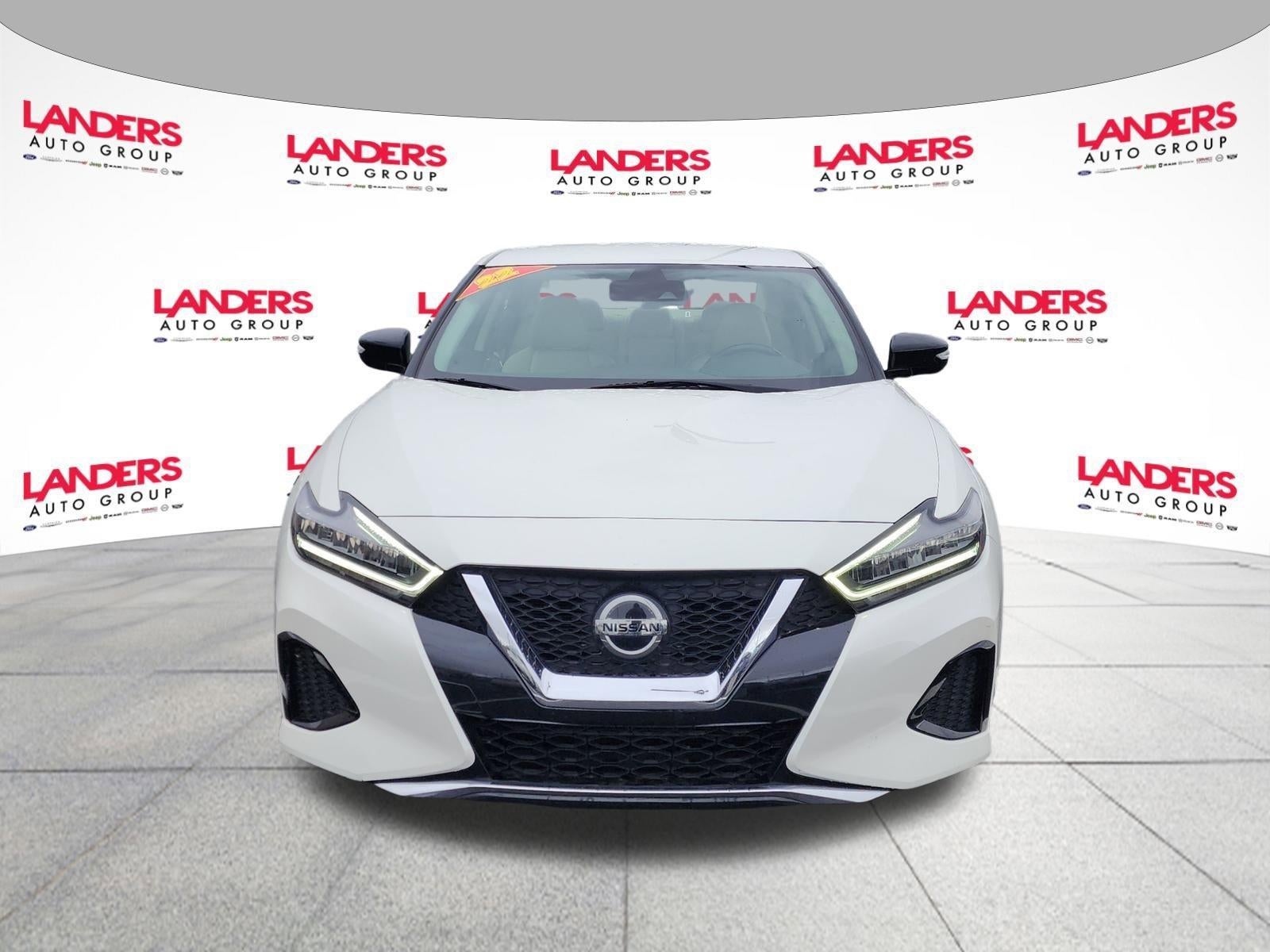 2022 Nissan Maxima SV CVT