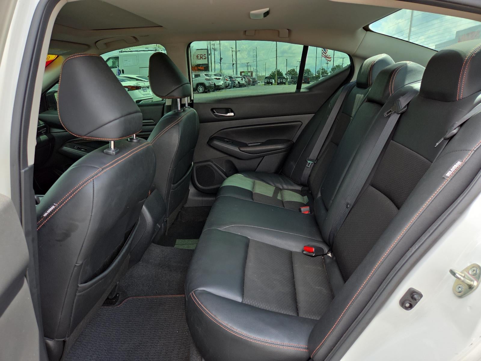 2021 Nissan Altima 2.0 SR Sedan