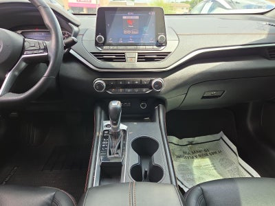 2021 Nissan Altima 2.0 SR Sedan