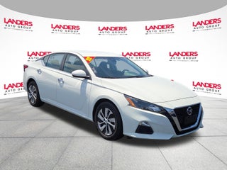 2022 Nissan Altima 2.5 S Sedan