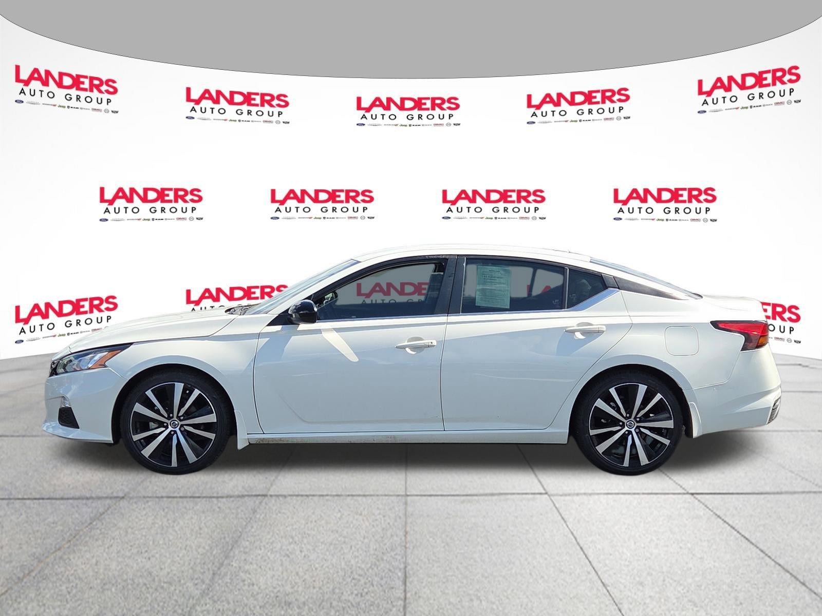 2022 Nissan Altima 2.5 SR Sedan
