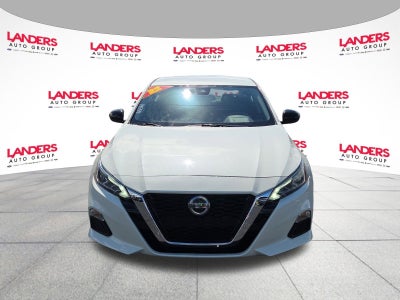 2022 Nissan Altima 2.5 SR Sedan