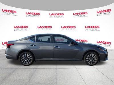 2024 Nissan Altima 2.5 SV Sedan