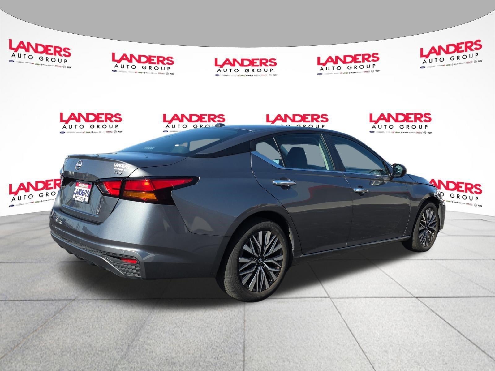 2024 Nissan Altima 2.5 SV Sedan
