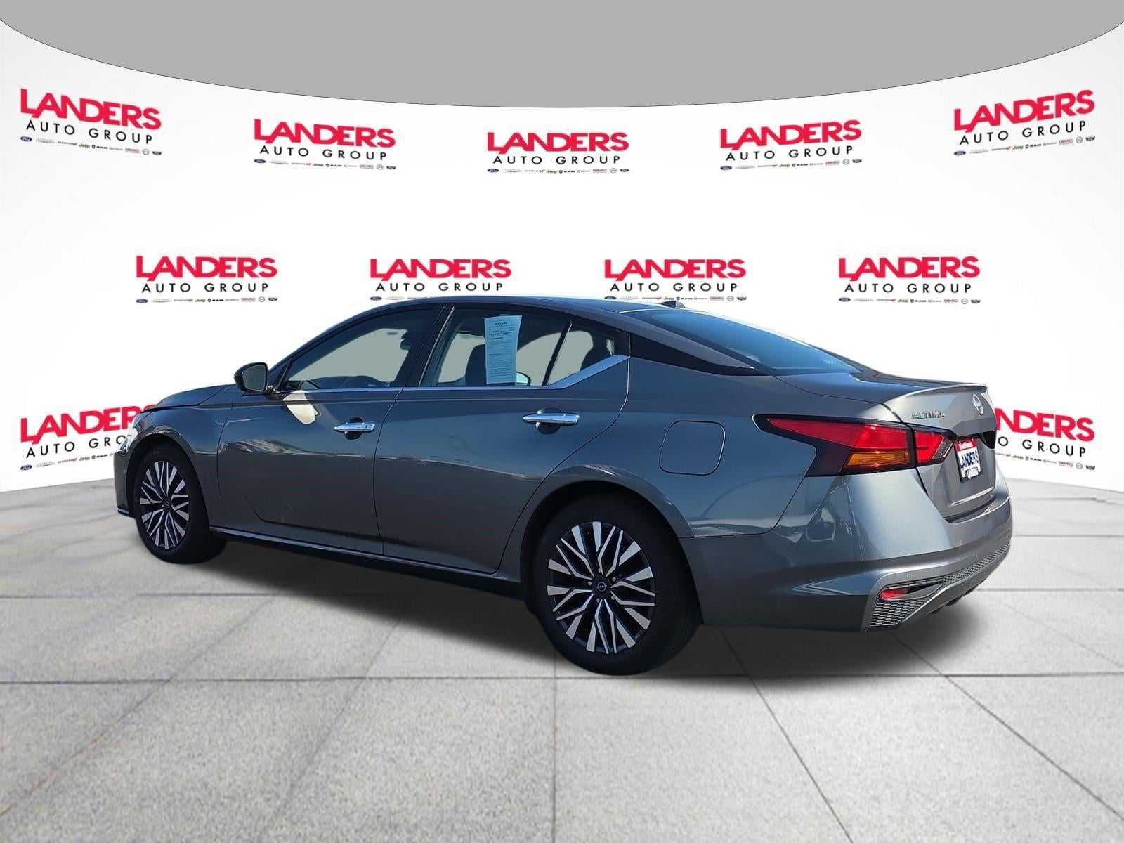 2024 Nissan Altima 2.5 SV Sedan