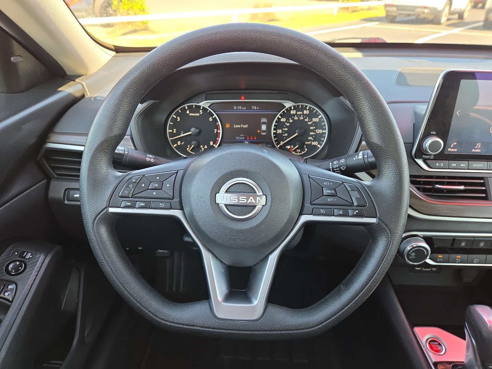 2024 Nissan Altima 2.5 SV Sedan