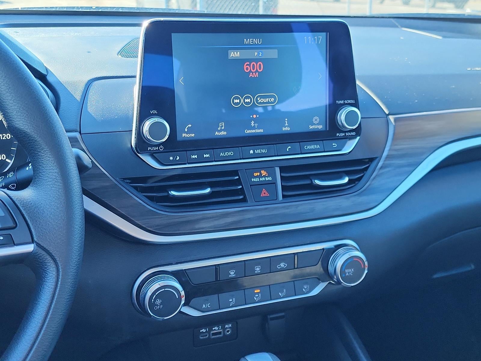 2025 Nissan Altima SV FWD