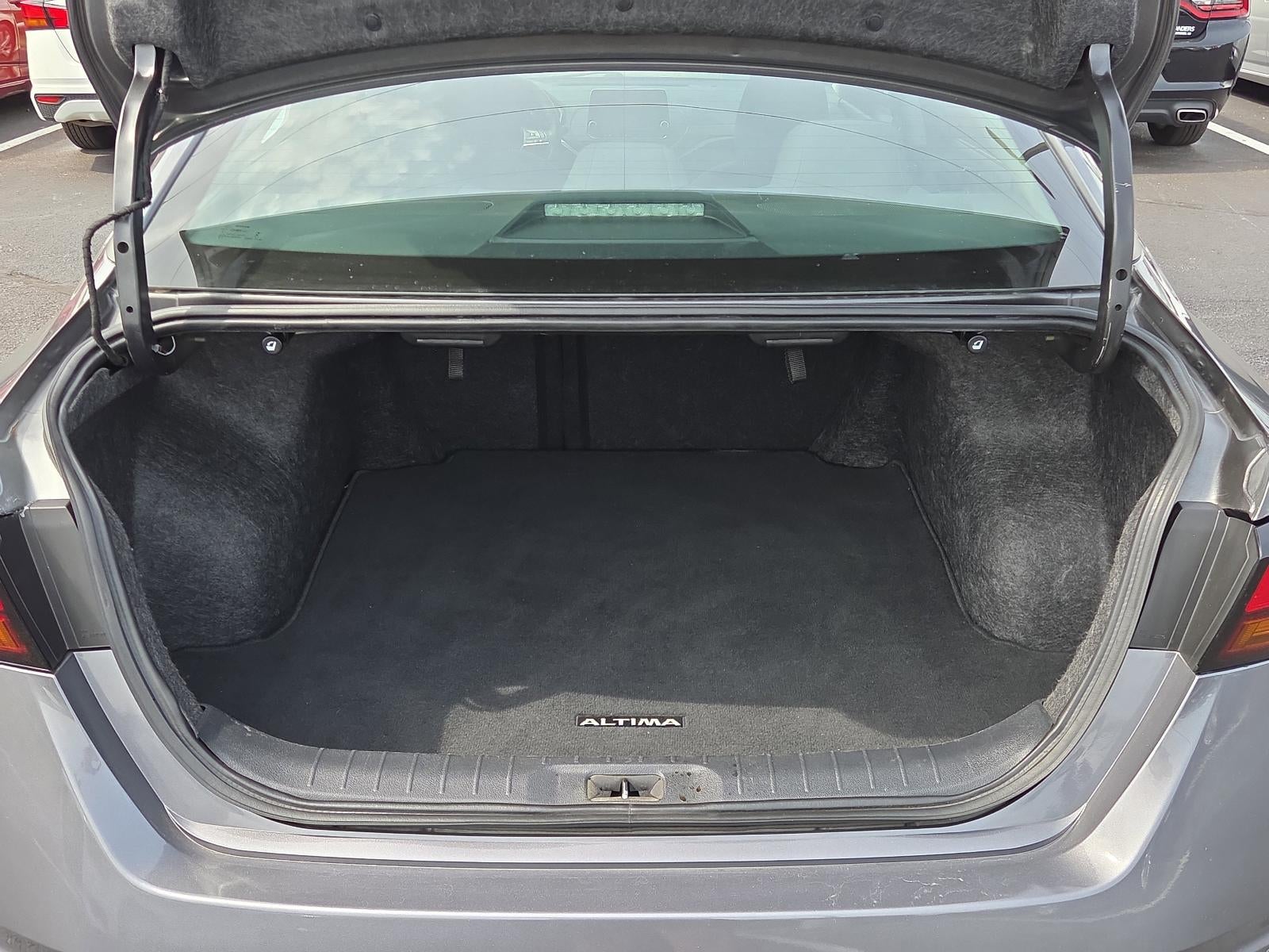 2023 Nissan Altima 2.5 SV Sedan