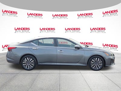 2023 Nissan Altima 2.5 SV Sedan