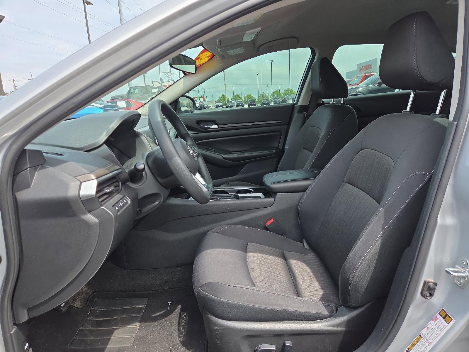 2024 Nissan Altima 2.5 SV Sedan