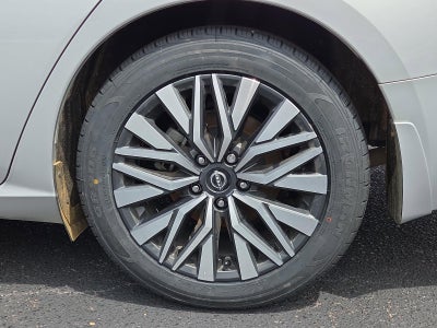 2024 Nissan Altima 2.5 SV Sedan