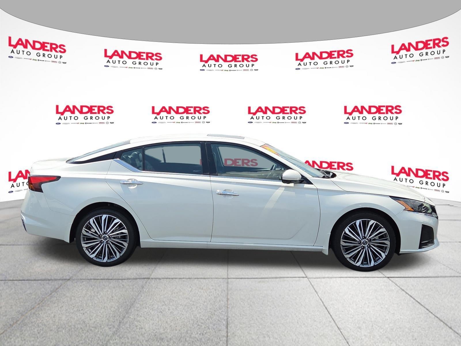 2023 Nissan Altima 2.5 SL AWD Sedan