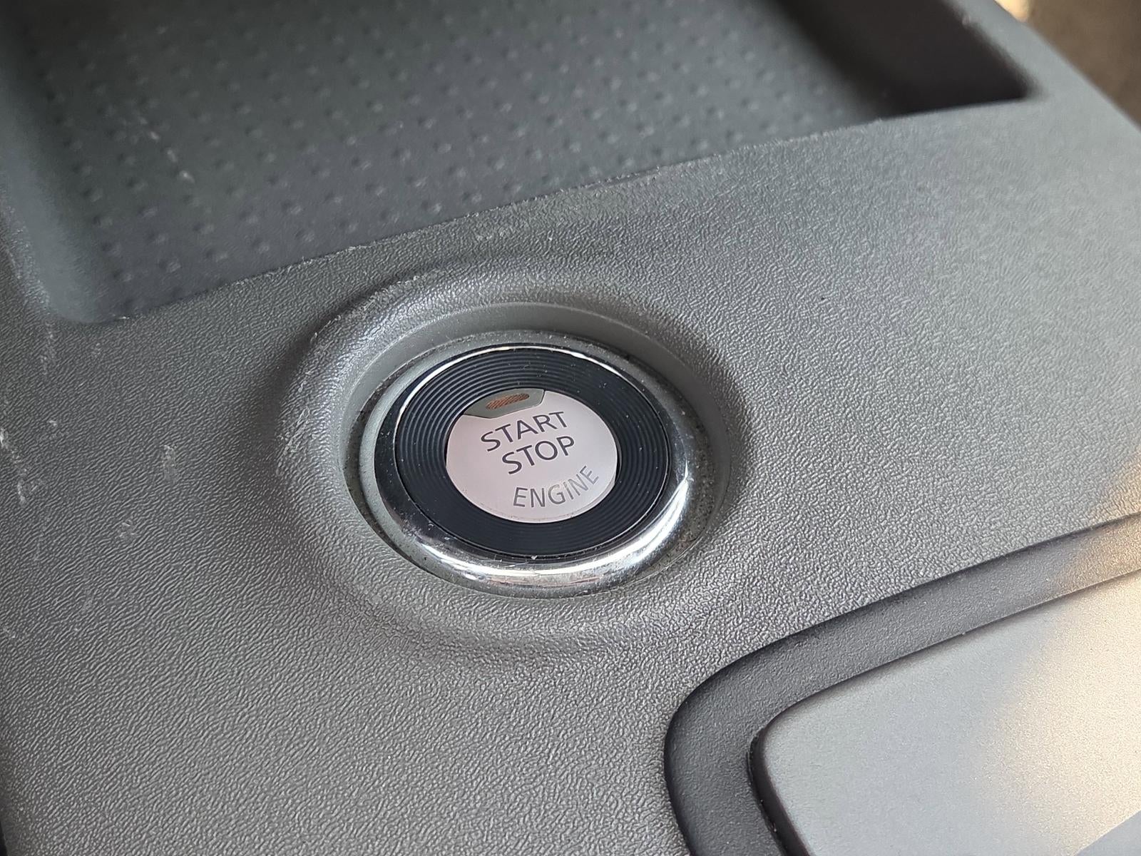 2021 Nissan Frontier Crew Cab 4x2 SV Auto
