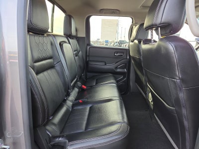 2024 Nissan Frontier Crew Cab 4x2 SL
