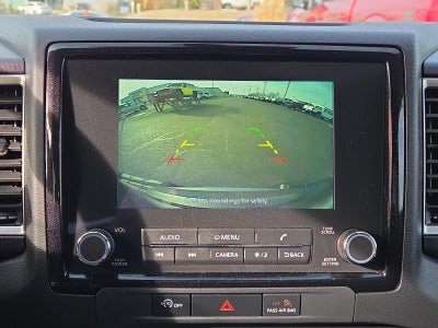 2024 Nissan Frontier Crew Cab 4x2 SL