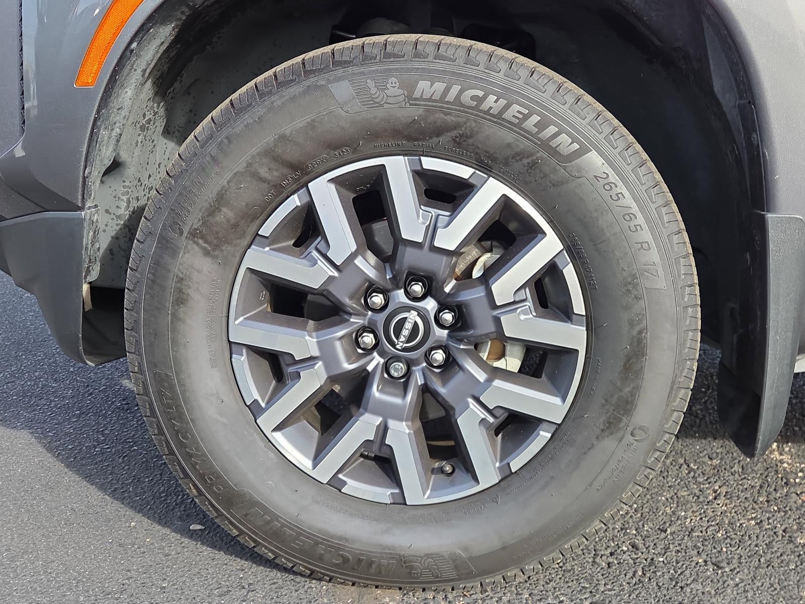 2024 Nissan Frontier Crew Cab 4x2 SL