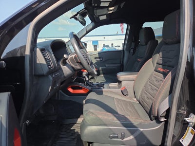 2024 Nissan Frontier Crew Cab 4x4 PRO-4X