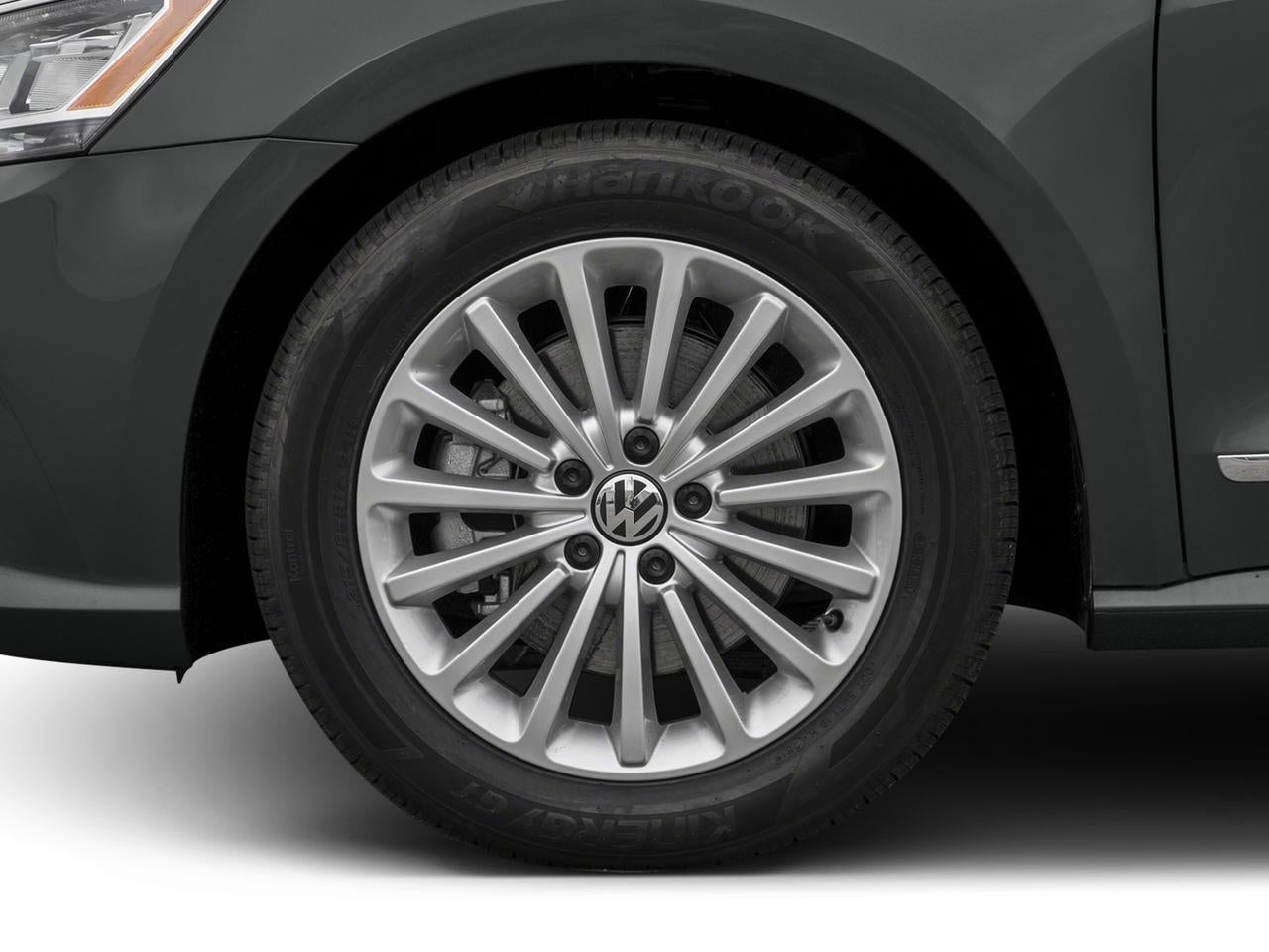 2017 Volkswagen Passat 1.8T SE Auto